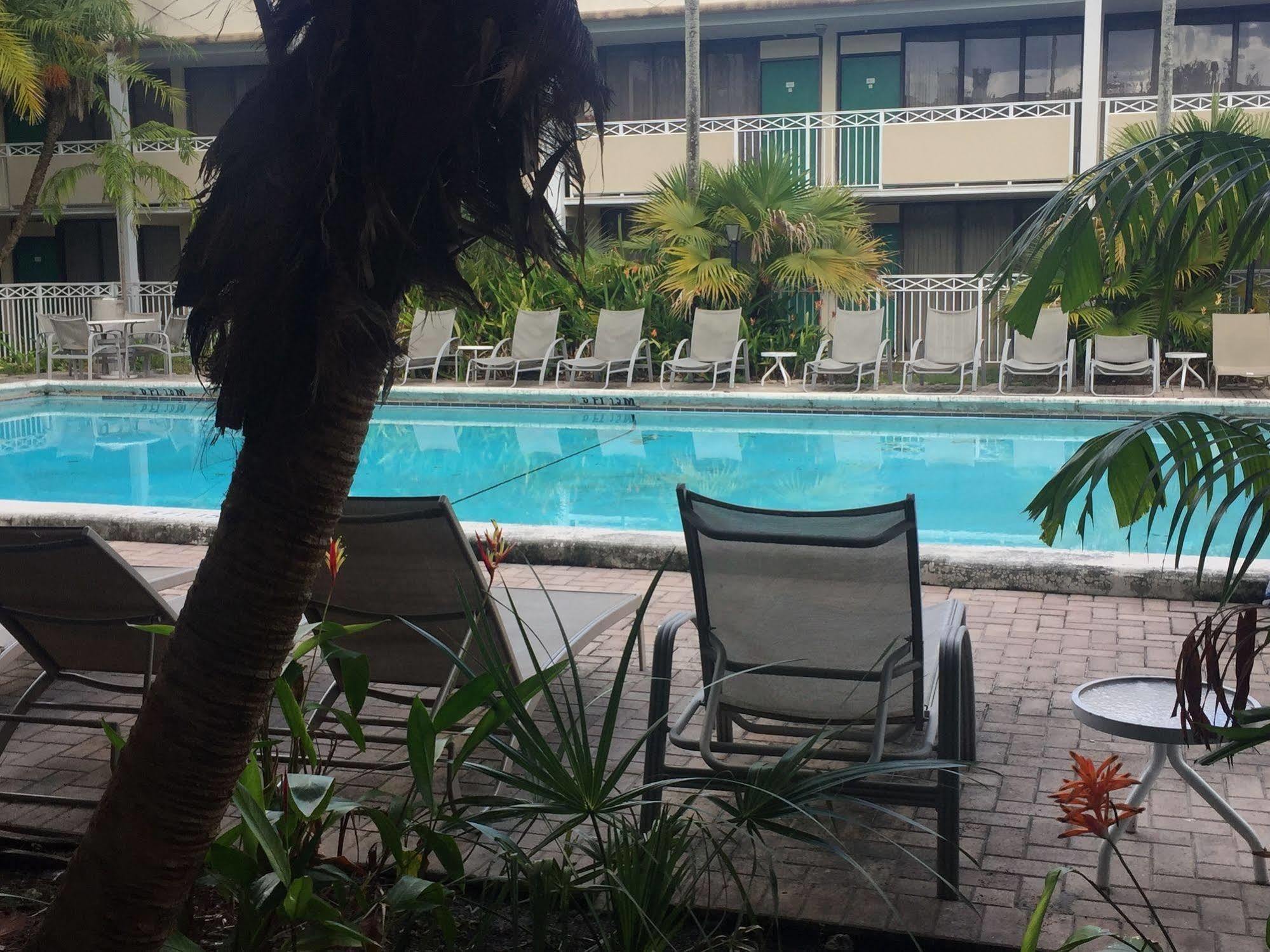 Sawgrass Inn & Conference Center Plantation Exterior foto